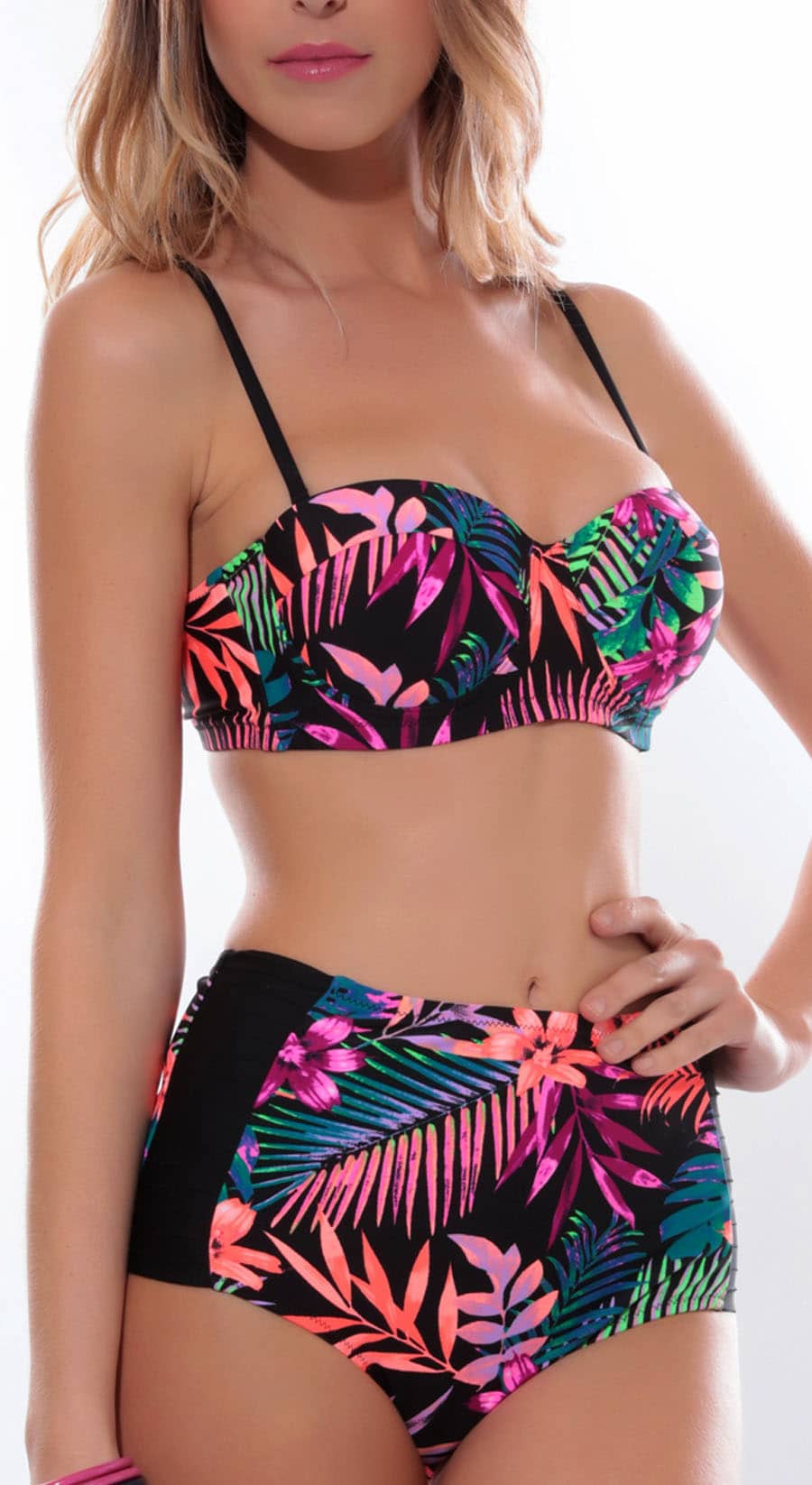 Maillot de bain taille haute Haiti Maillot de bain taille haute Haiti